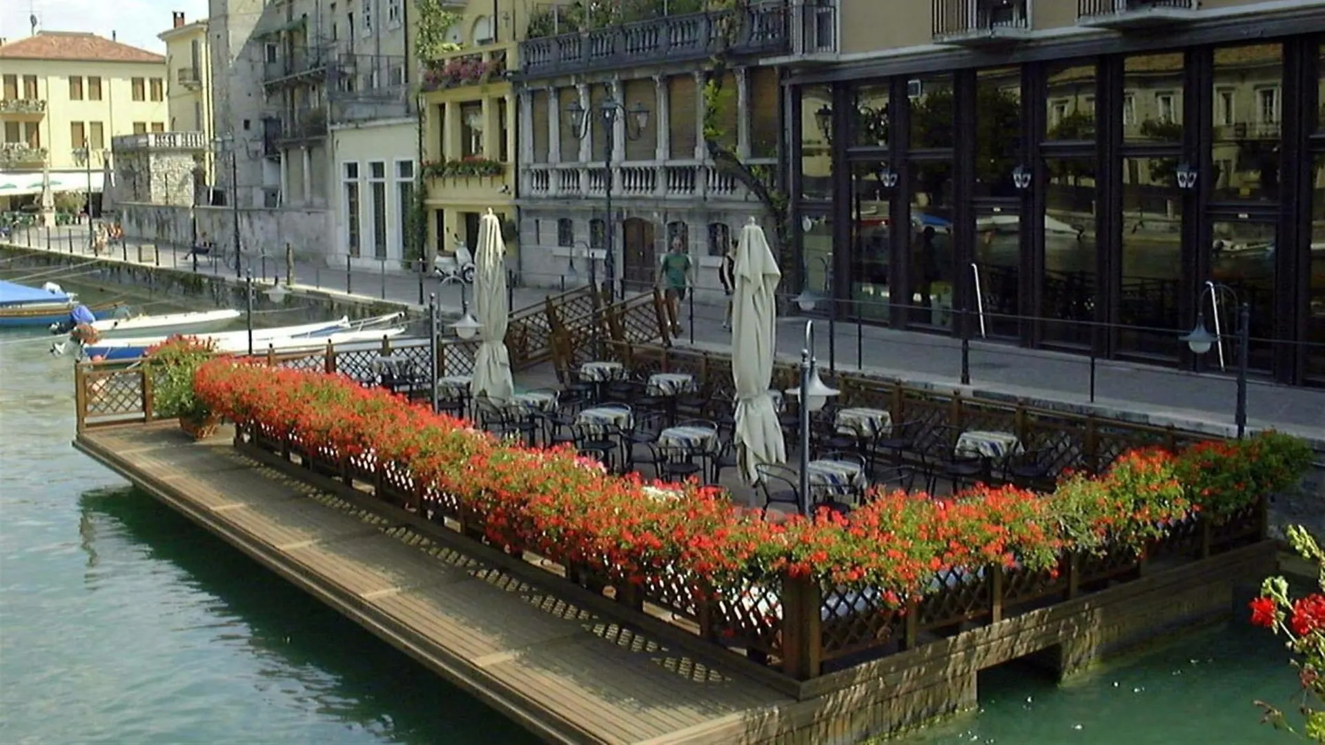 Lägenhet Cappuccini Appartments Peschiera del Garda