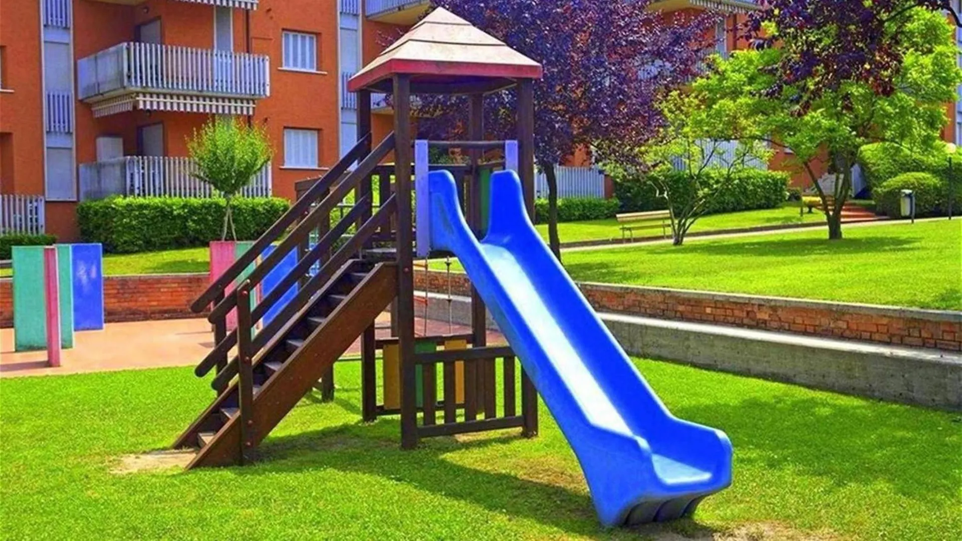 Lägenhet Cappuccini Appartments Peschiera del Garda
